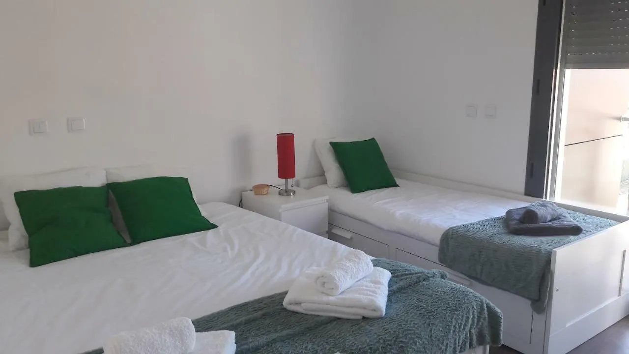 דירות אסטוריל Modern Flat